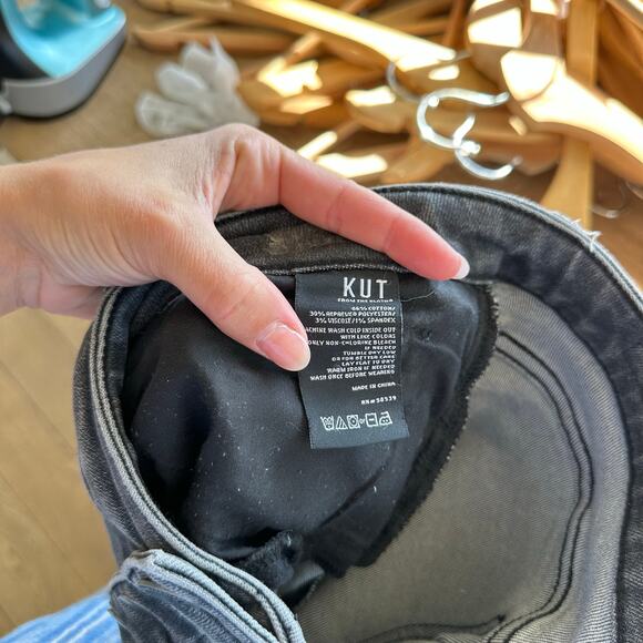 Kut from the Kloth High Rise Button Fly Mom Jeans Gray 12 - Picture 10 of 11